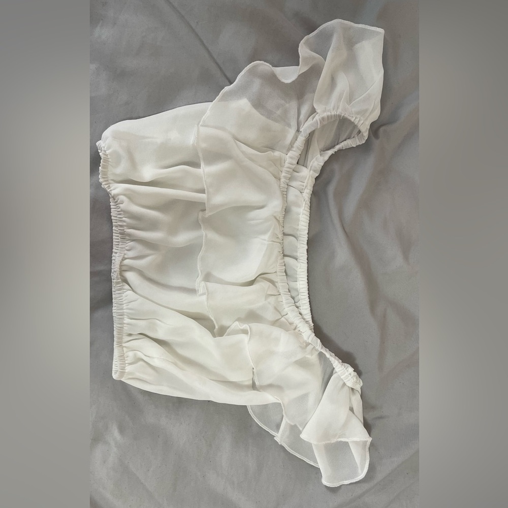 Missguided white crop top size 2
